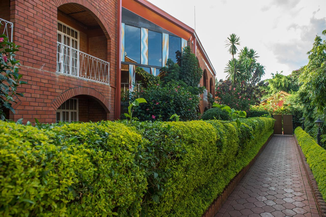 Hotel Chez Lando Kigali Exterior photo